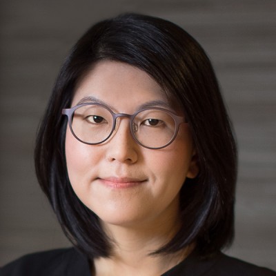 Photo of Helen Suh